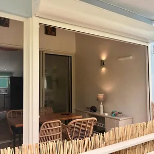 Appartement Bel Idéalement Situé à Proximité Des Plages !, Le Gosier (Grande-Terre)